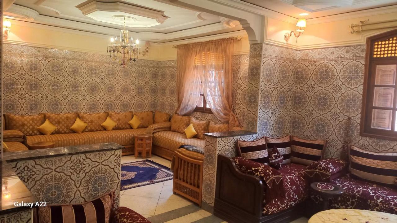 Stay With Low Budget Marrakesh Ngoại thất bức ảnh
