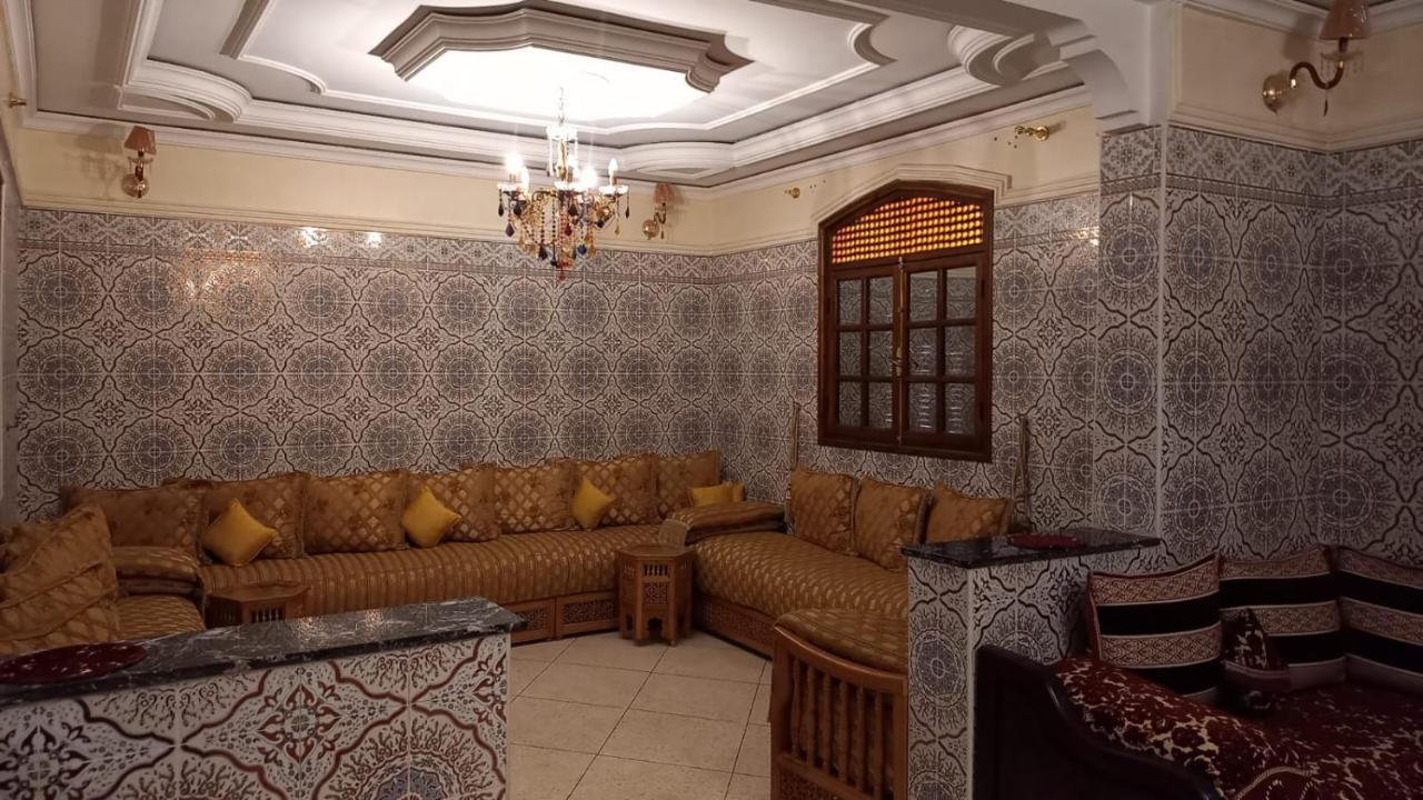 Stay With Low Budget Marrakesh Ngoại thất bức ảnh