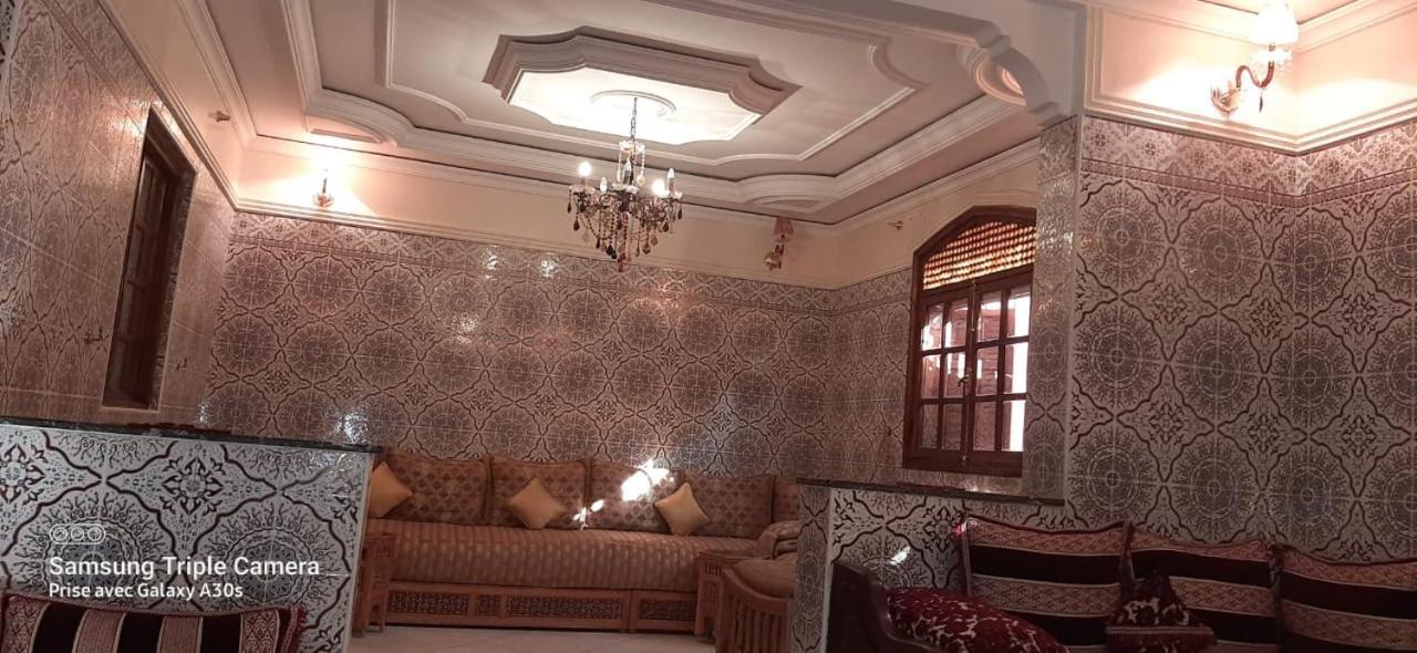 Stay With Low Budget Marrakesh Ngoại thất bức ảnh